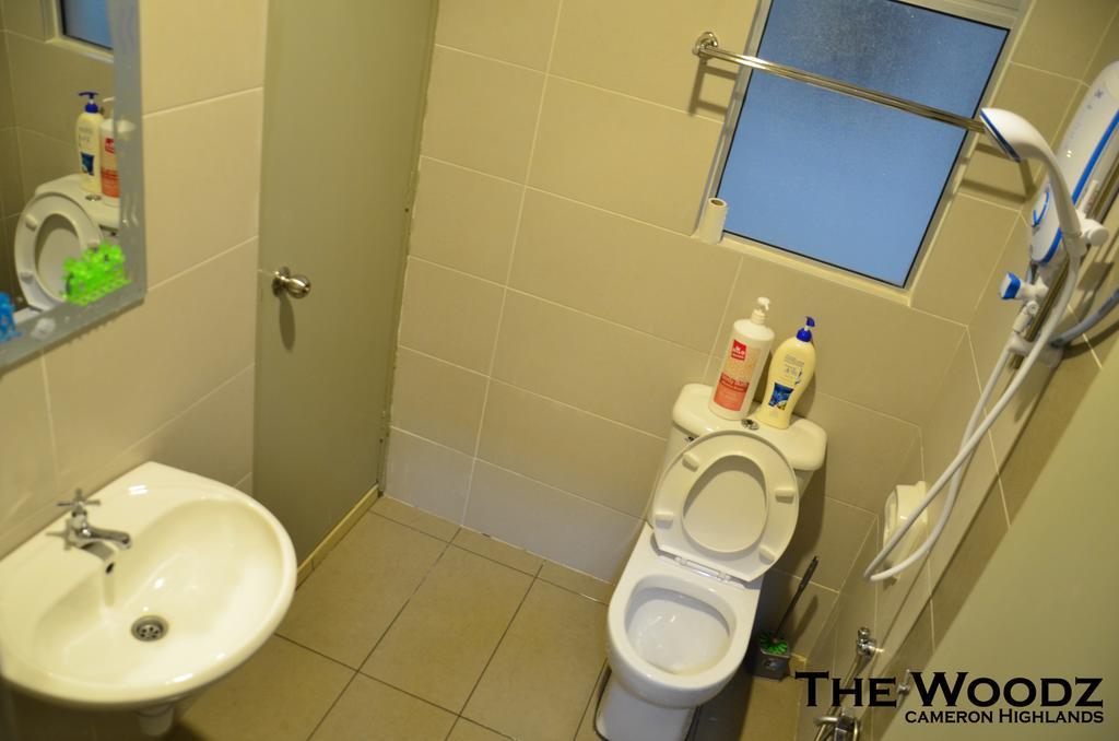 The Woodz Homestay - 3 Bedroom Cameron Highlands Room photo